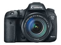Canon EOS-S 18-135mm के साथ EOS 7D मार्क II डिजिटल एसएलआर कैमरा USM लेंस वाई-फाई अडैप्टर किट है